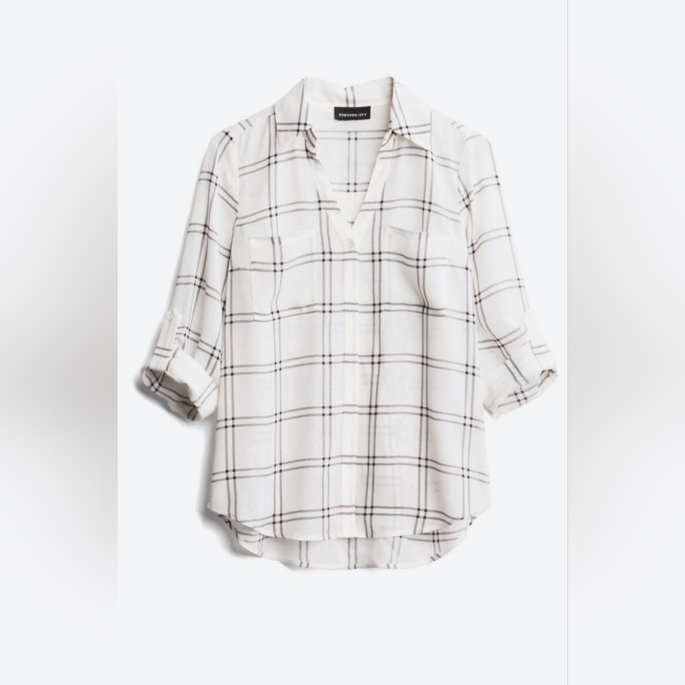 NWOT | FORTUNE + IVY | Christelle Button Down Blouse | Size: Medium